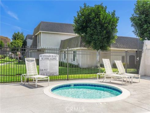2157 W Essex Circle , Anaheim, CA