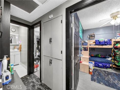 707 W La Verne , Anaheim, CA