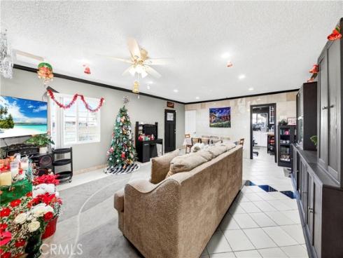 707 W La Verne , Anaheim, CA