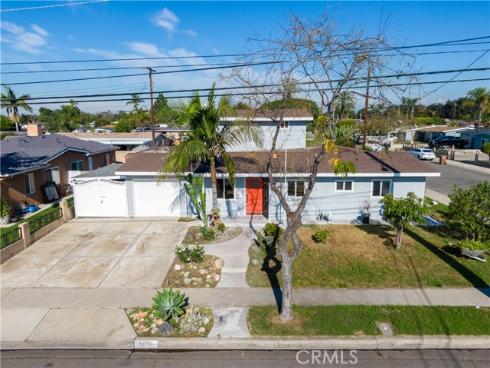 1425 E Vermont , Anaheim, CA