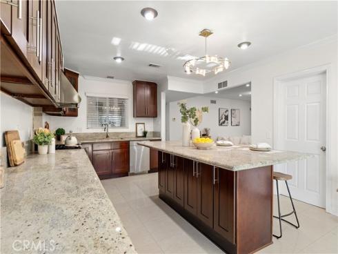 1034 S Verde Street, Anaheim, CA