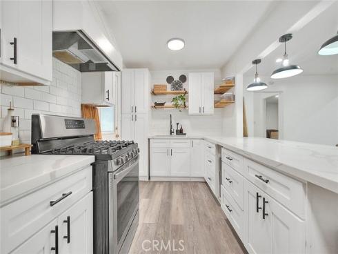 1237 N Evergreen , Anaheim, CA