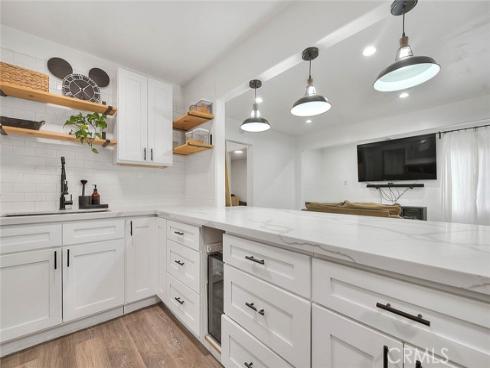 1237 N Evergreen , Anaheim, CA