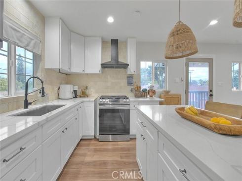 1237 N Evergreen , Anaheim, CA