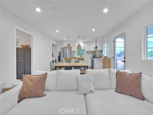 1237 N Evergreen , Anaheim, CA