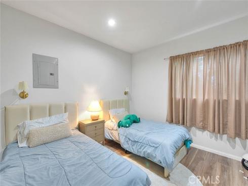 1237 N Evergreen , Anaheim, CA