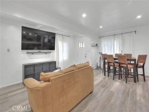 1237 N Evergreen , Anaheim, CA