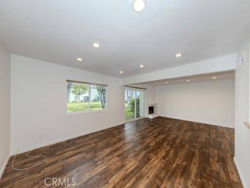 5559 E Vista del Dia , Anaheim, CA