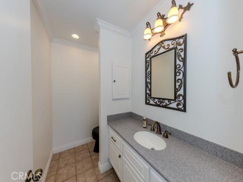 5559 E Vista del Dia , Anaheim, CA