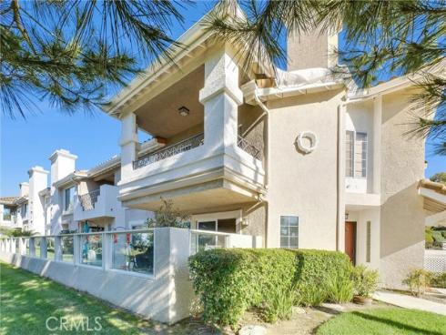 8011 E Sandstone , Anaheim, CA