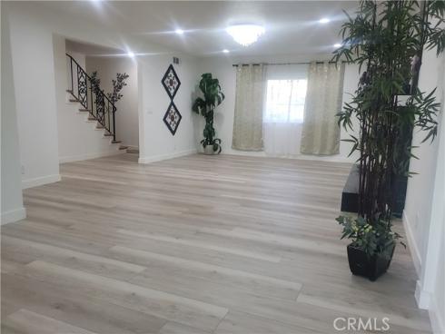 2758 W Stockton  , Anaheim, CA