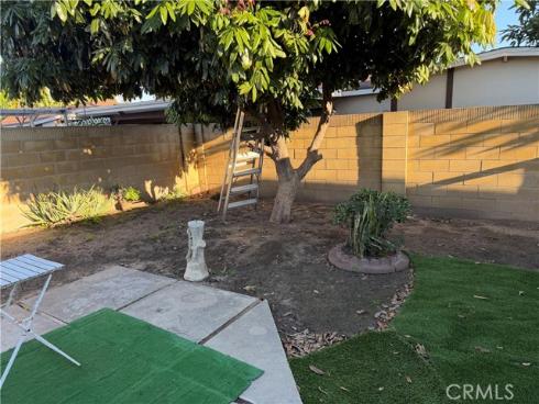 1439 W Kiama , Anaheim, CA