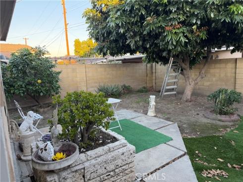 1439 W Kiama , Anaheim, CA