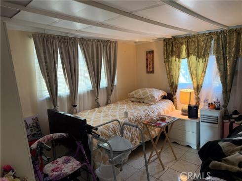 1439 W Kiama , Anaheim, CA