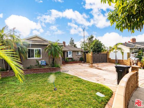 1916 E Dover   Place, Anaheim, CA
