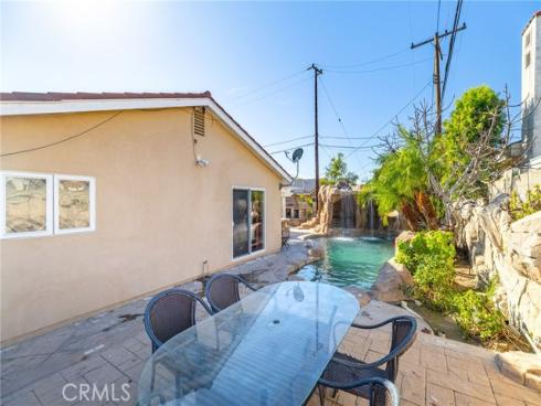 2321 E Puritan , Anaheim, CA