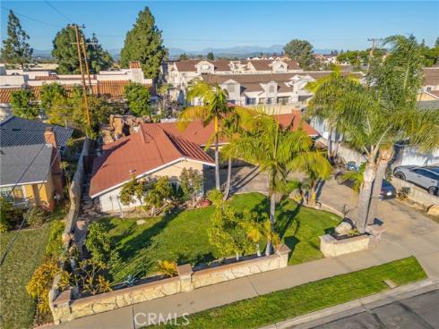 2321 E Puritan , Anaheim, CA