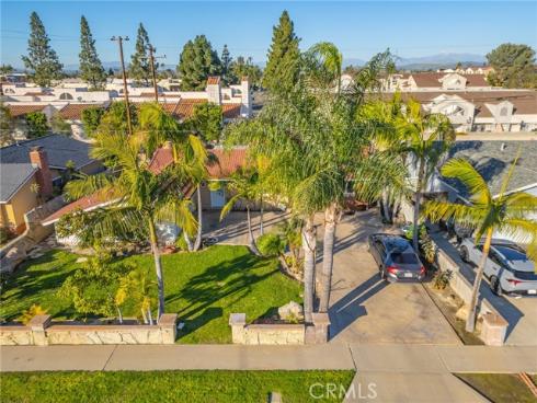 2321 E Puritan , Anaheim, CA