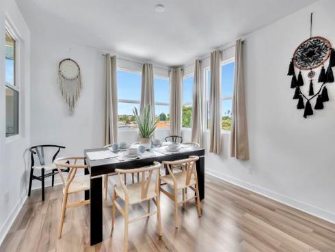 1531 W Bushell St , Anaheim, CA