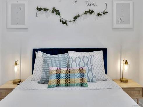 1531 W Bushell St , Anaheim, CA