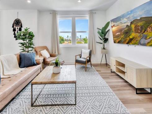 1531 W Bushell St , Anaheim, CA