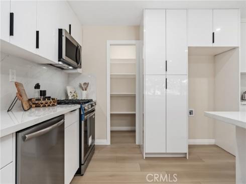 3213 W Sunview Drive, Anaheim, CA