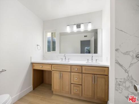 401 N Deerfield Street, Anaheim, CA