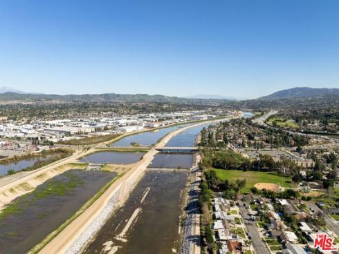 401 N Deerfield Street, Anaheim, CA