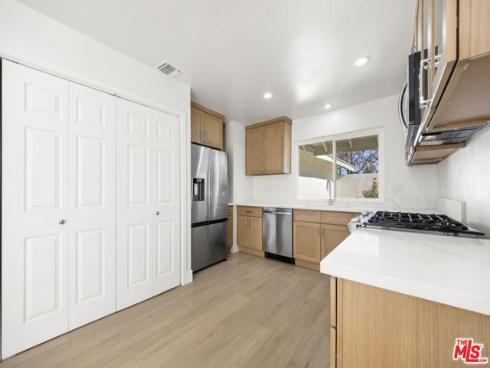 401 N Deerfield Street, Anaheim, CA