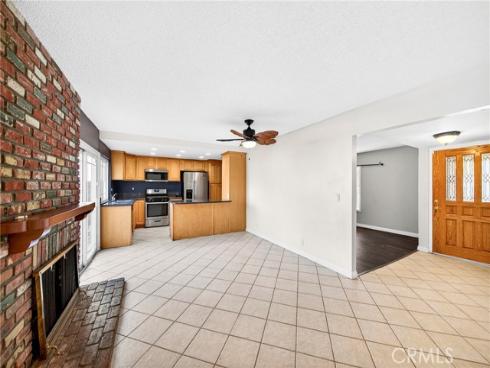 7685 E Calle Durango , Anaheim, CA