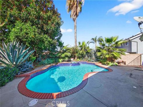 7685 E Calle Durango , Anaheim, CA