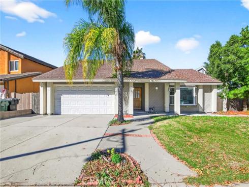 7685 E Calle Durango , Anaheim, CA