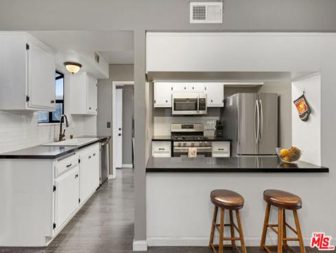 1789 W Greenleaf Avenue, Anaheim, CA