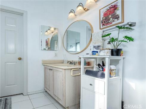 3330 W Orange , Anaheim, CA