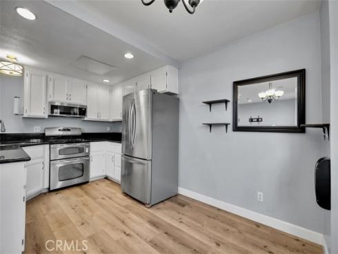 755 N East , Anaheim, CA