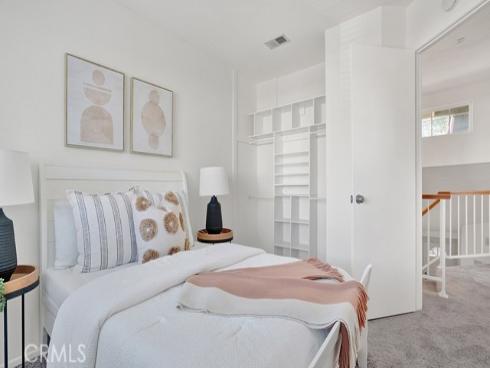 550 N Wake Forest , Anaheim, CA