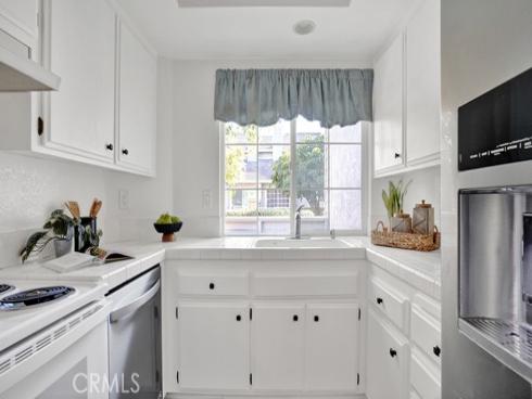 550 N Wake Forest , Anaheim, CA