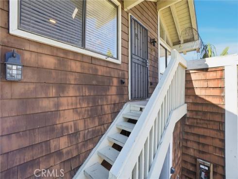 933 S Downey  20 , Anaheim, CA