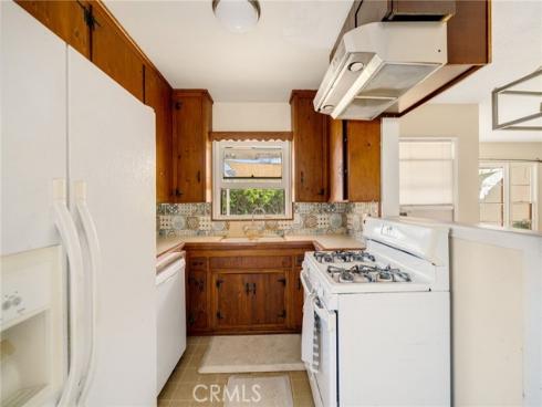 2106 W Cerritos , Anaheim, CA