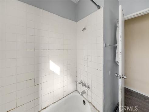 2106 W Cerritos , Anaheim, CA