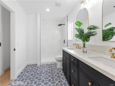 1781 E Warrenton , Anaheim, CA