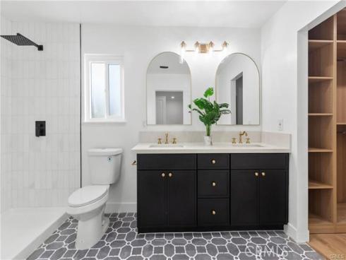 1781 E Warrenton , Anaheim, CA