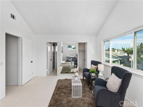 2210 E. Oshkosh Circle , Anaheim, CA