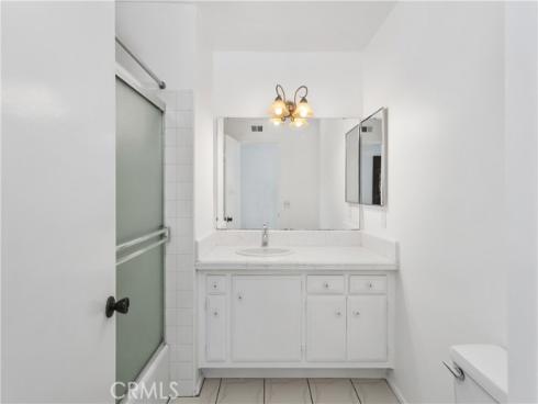 2210 E. Oshkosh Circle , Anaheim, CA