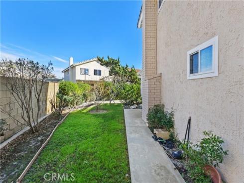 2210 E. Oshkosh Circle , Anaheim, CA