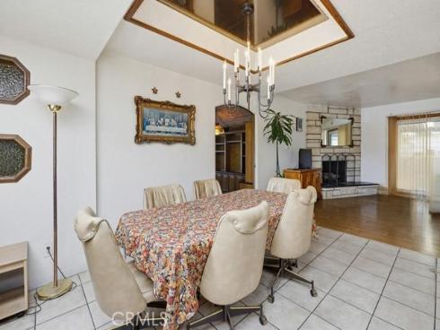 1934 S Robert   Lane, Anaheim, CA