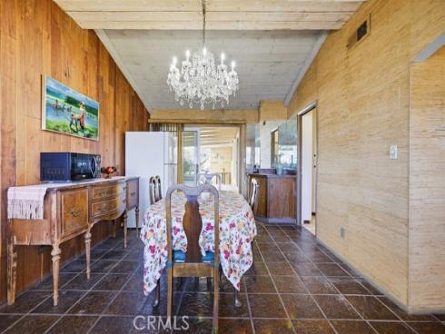 1934 S Robert   Lane, Anaheim, CA