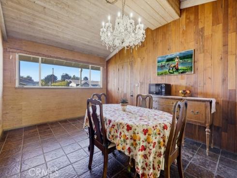 1934 S Robert   Lane, Anaheim, CA