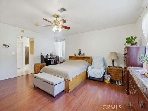 1934 S Robert   Lane, Anaheim, CA