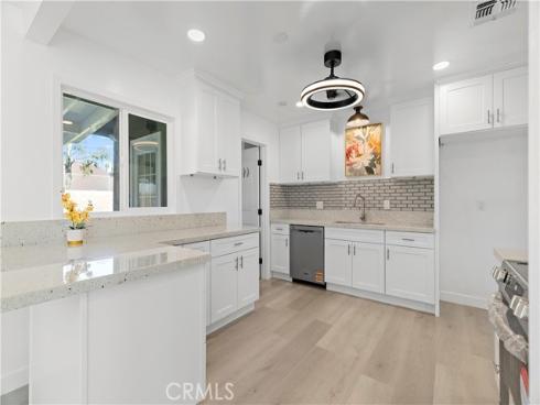 1737 W Cris , Anaheim, CA